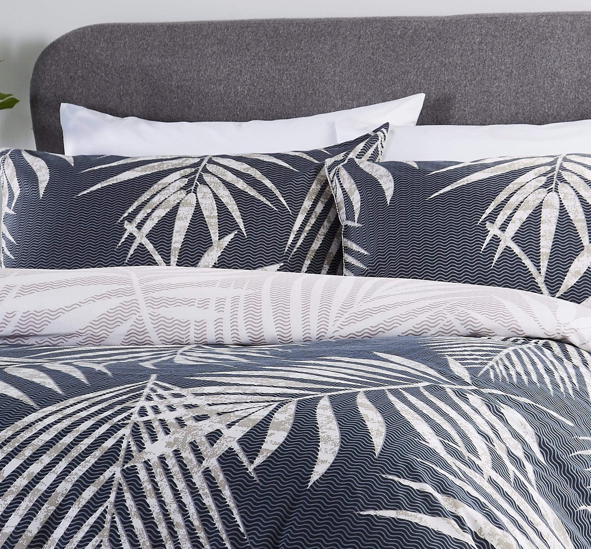OLIVIA ROCCO Tropical Leaf Reversible Duvet Set Cotton Rich Bedding for Single Double
